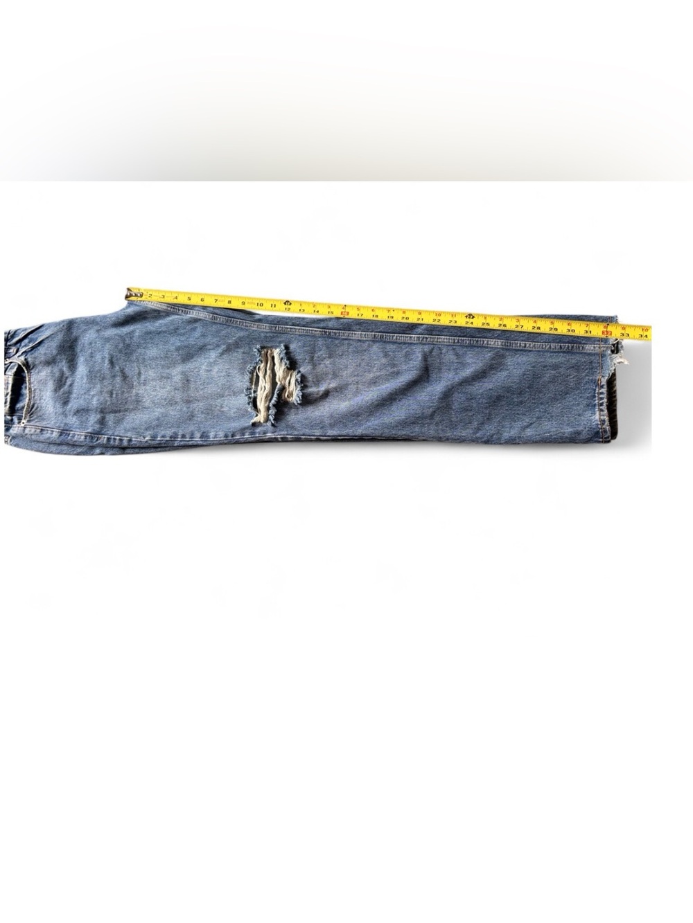 Good American 90s Wide Leg Straight Jeans NWT 8/29 Distressed Raw Hem - Picture 10 of 13